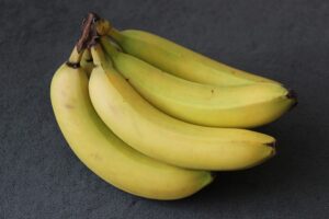 Eat banana, dine on banana leaf.. get endless health powers in Telugu.